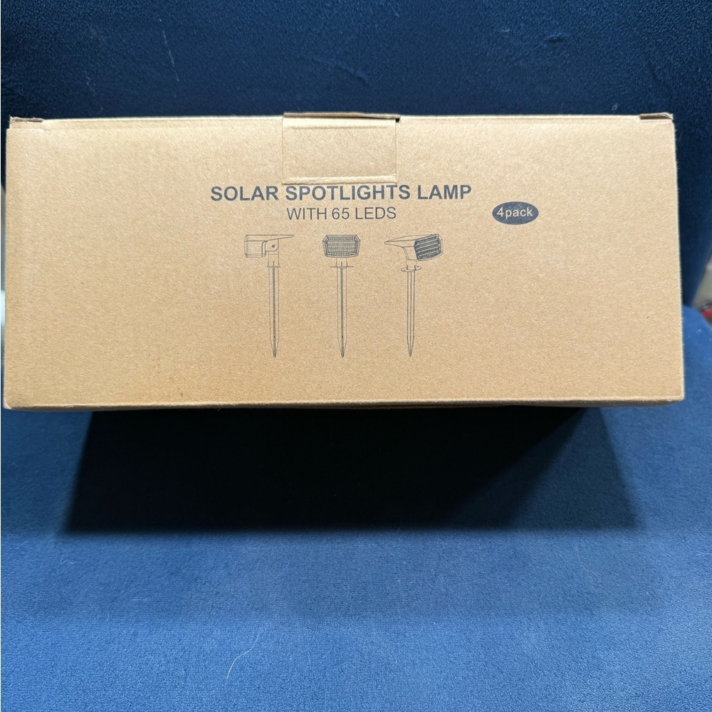 Solar Spotlights Lamp with 65 LEDs - 4 Pack